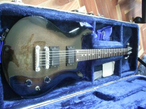 Guitarra eléctrica LAUPER por tan solo 199€.